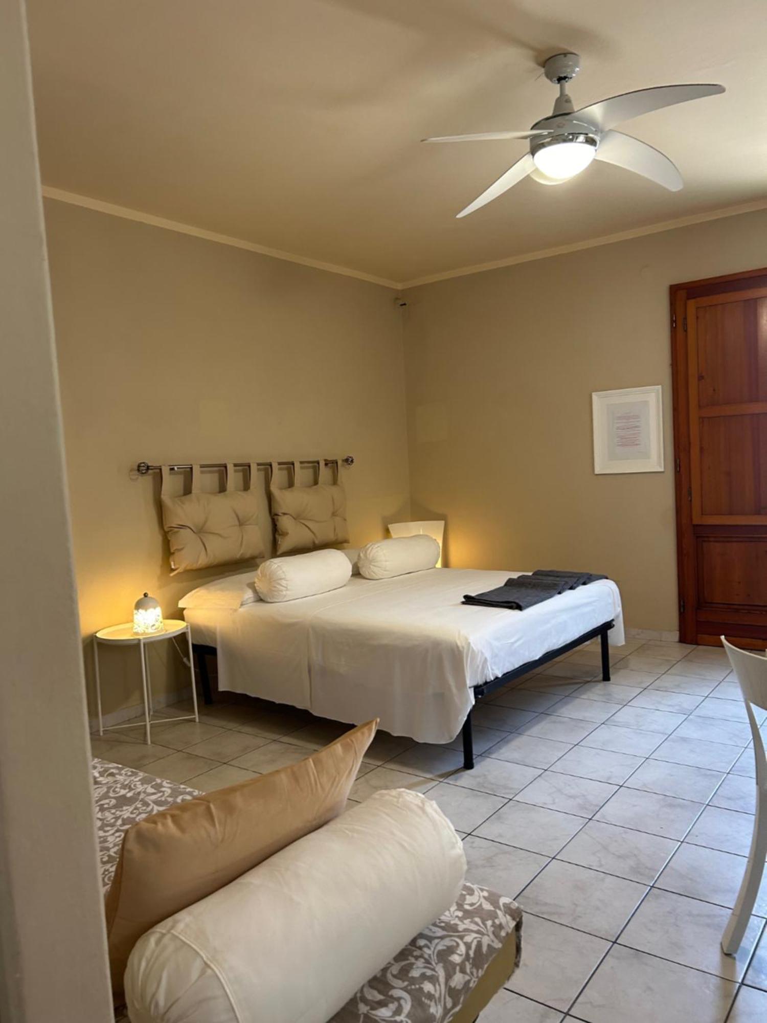 Loft Dei Miracoli Lägenhet Pisa