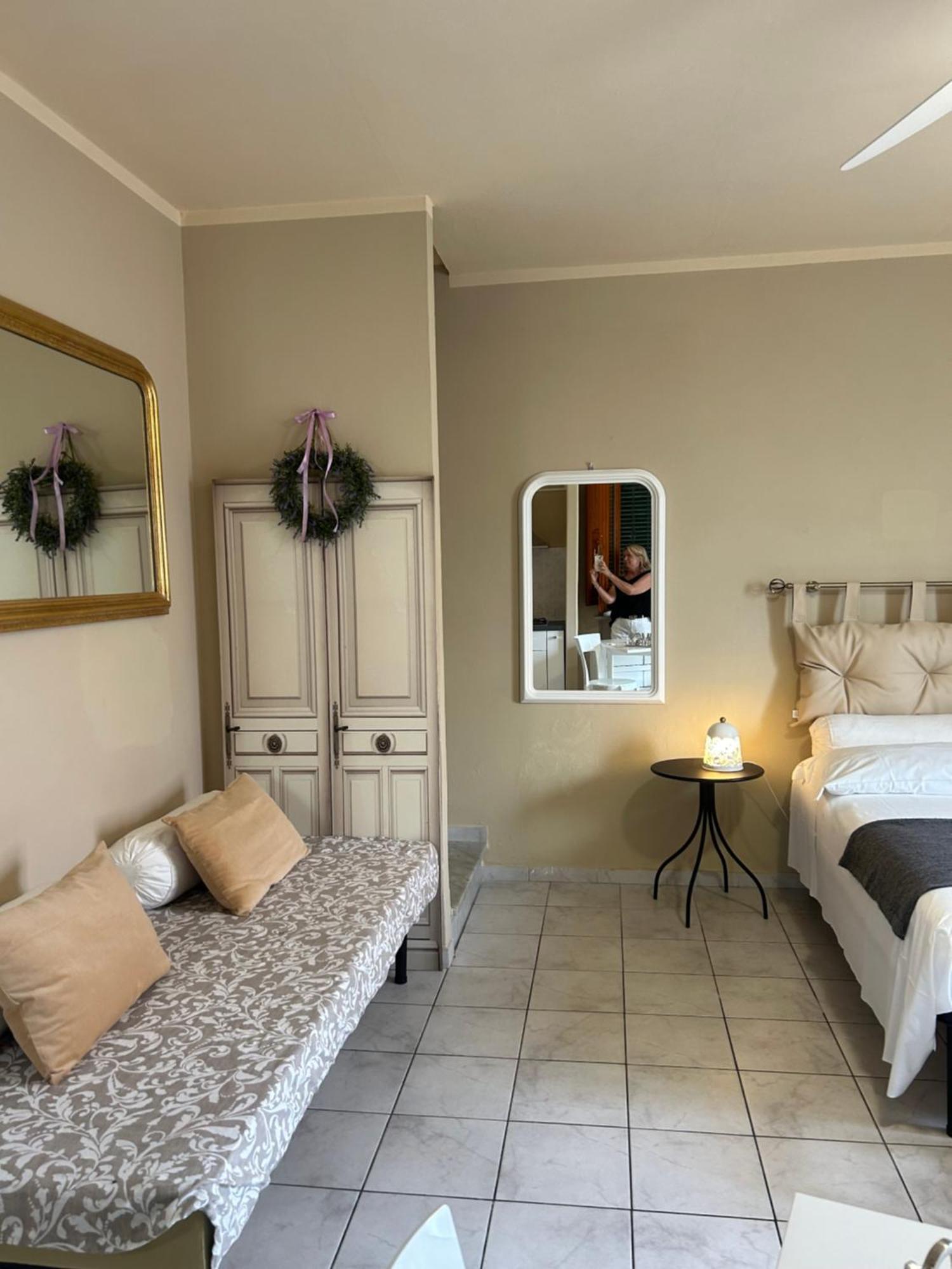 Loft Dei Miracoli Lägenhet